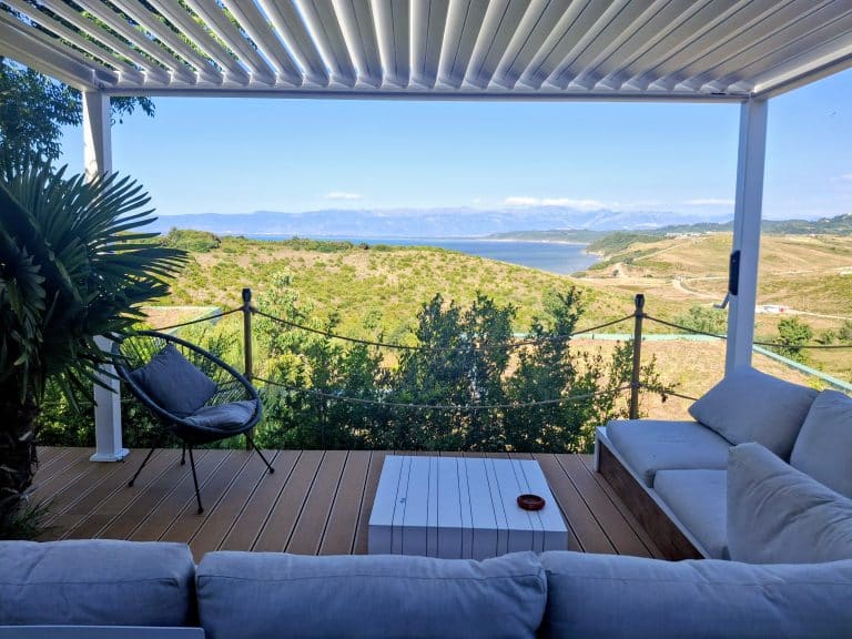 Rent a Beautiful Villa for your holidays in Cape of Rodon